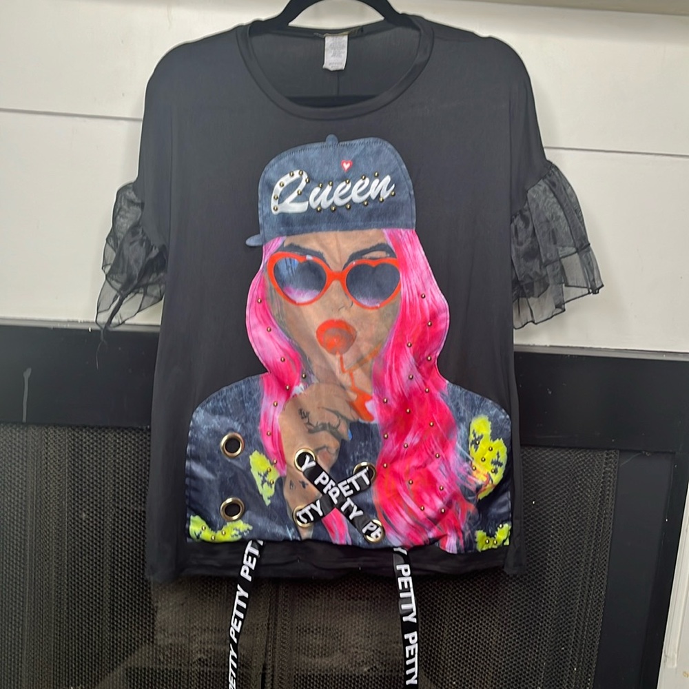 Petty Queen tunic